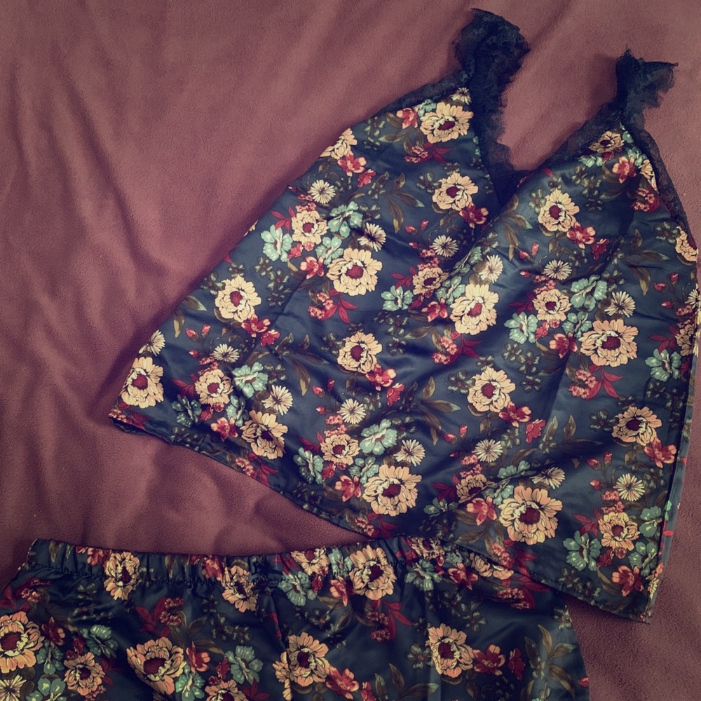 PJ short set